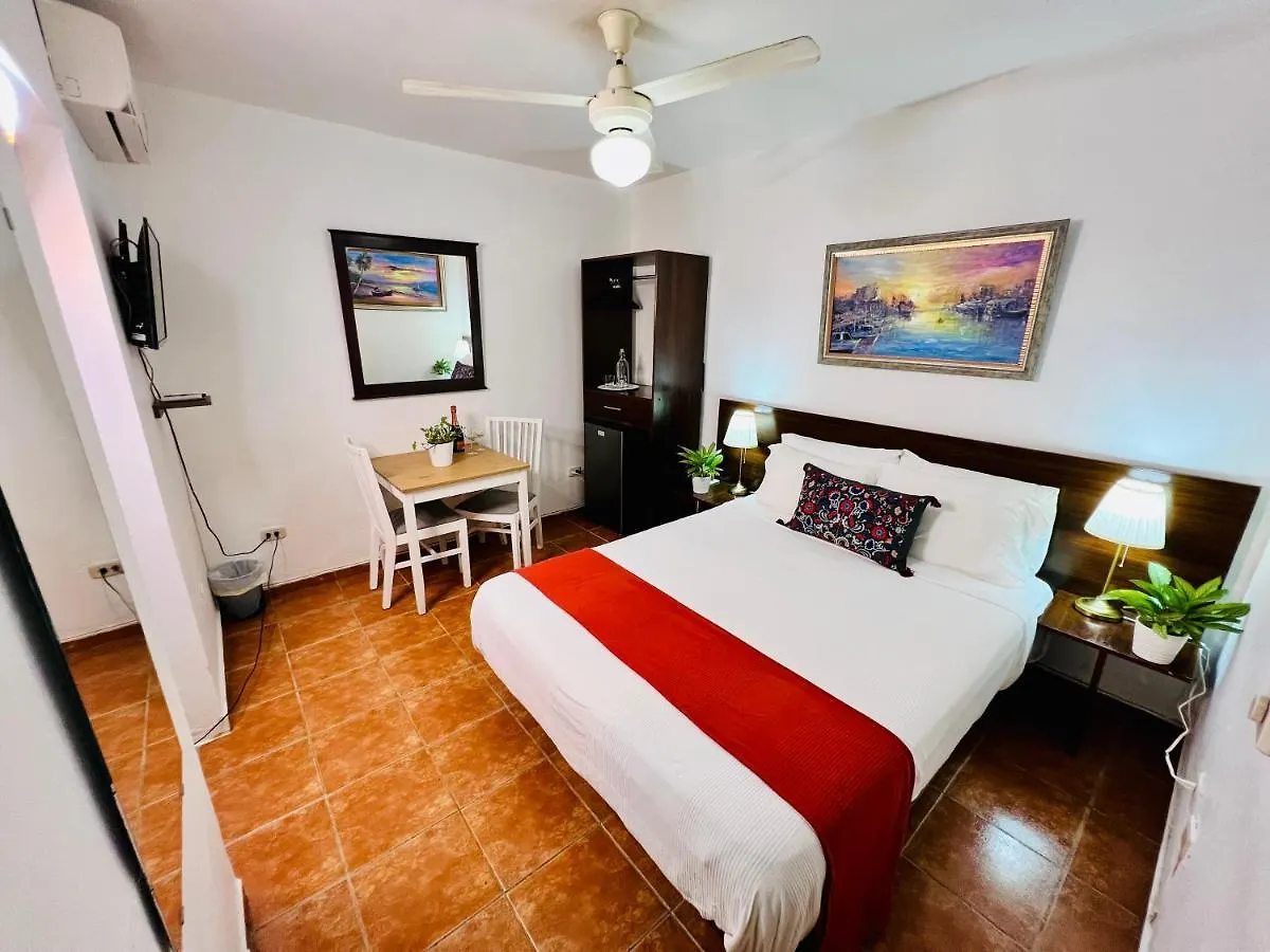 Suite Colonial Santo Domingo Hotel