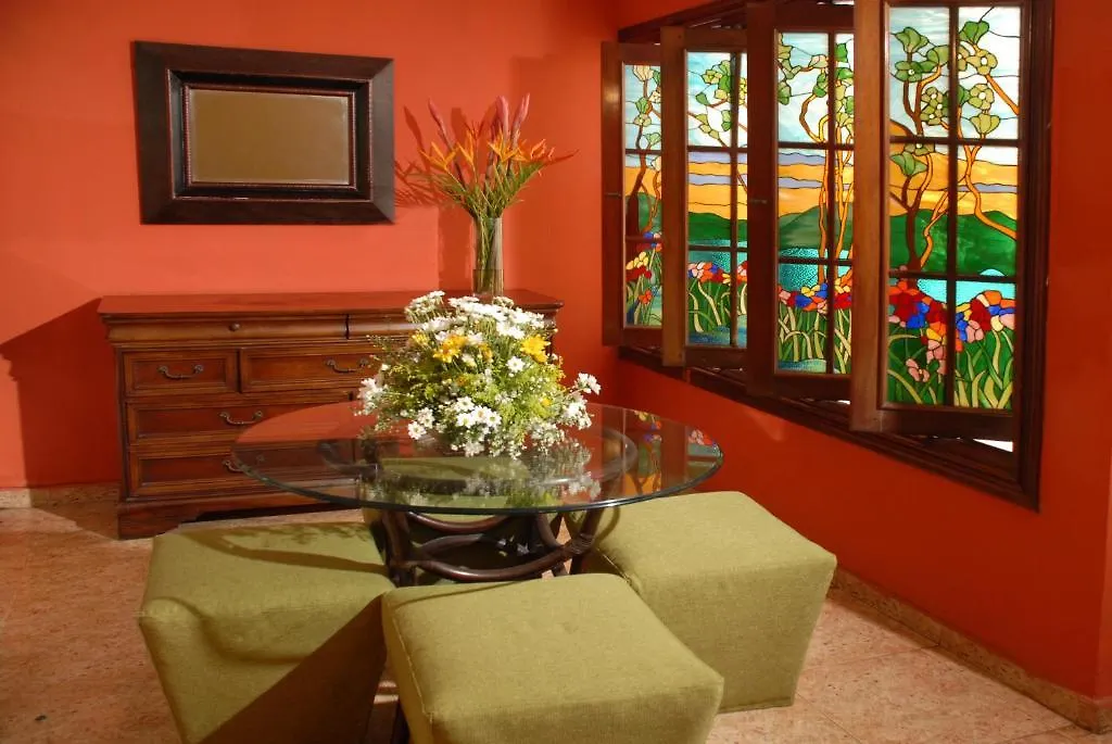 Hotel Suite Colonial Santo Domingo